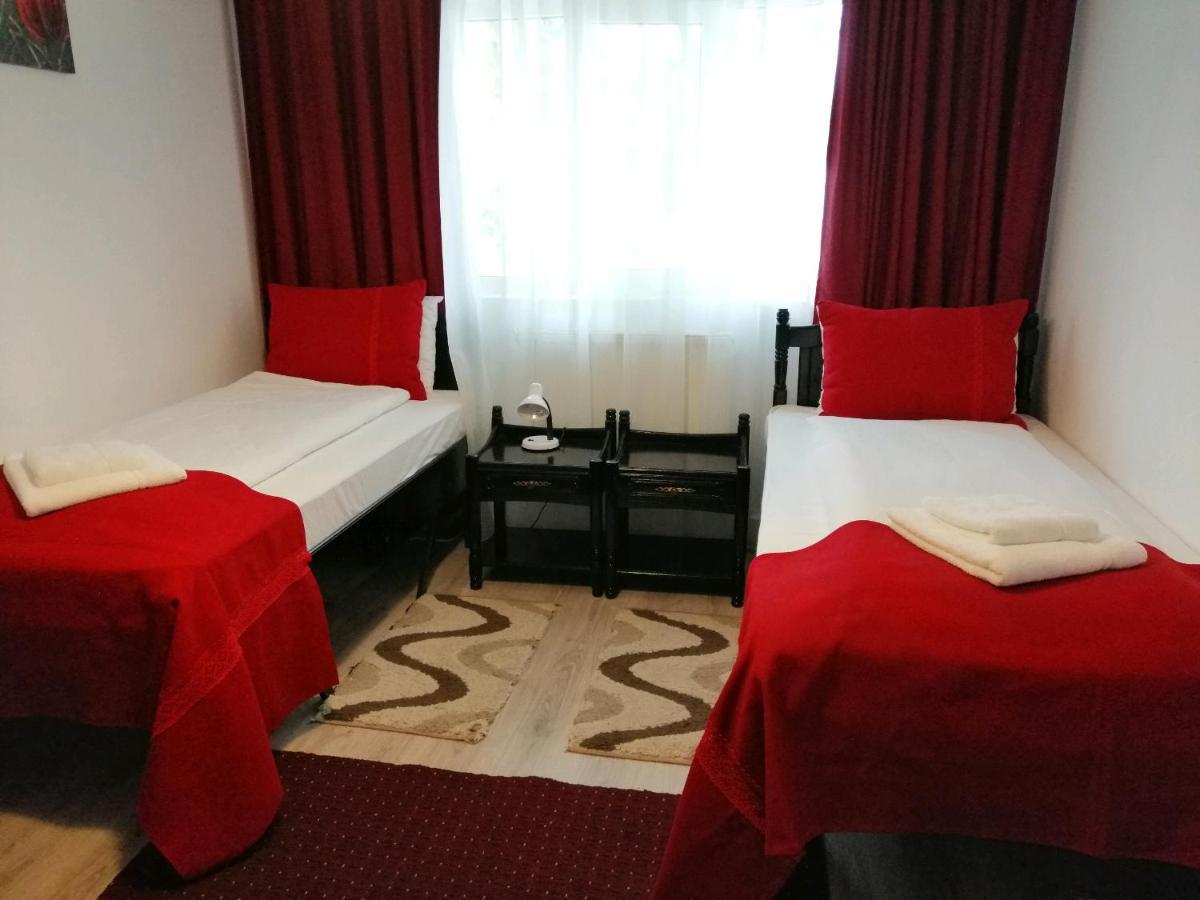 Copou Inn Iasi Buitenkant foto