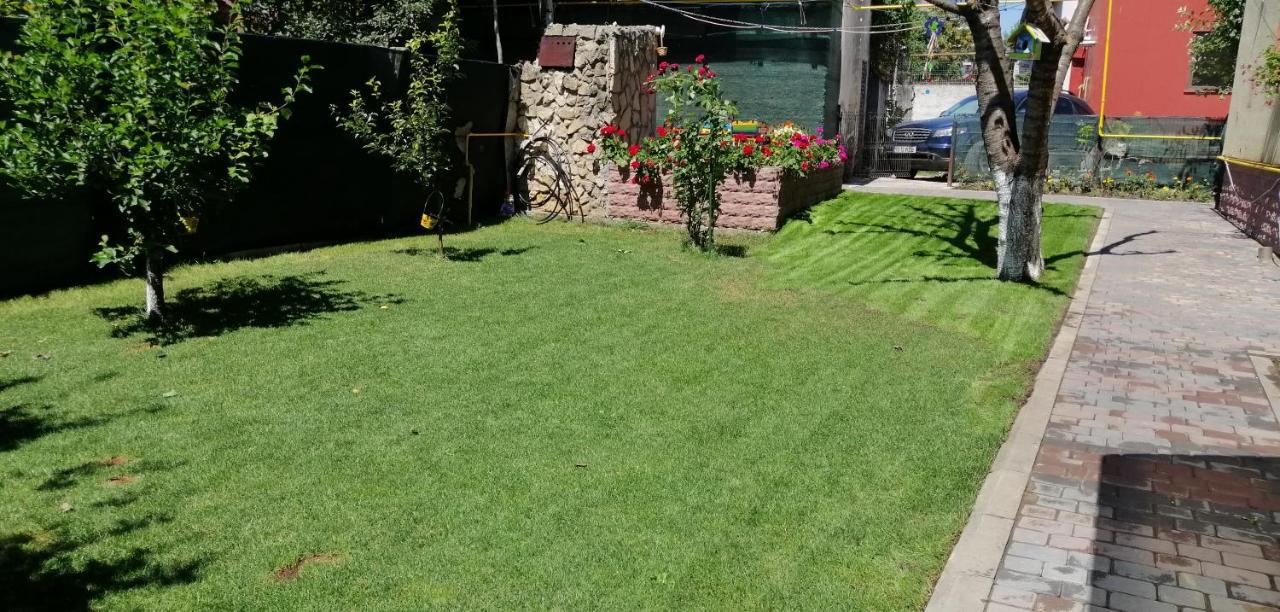 Copou Inn Iasi Buitenkant foto